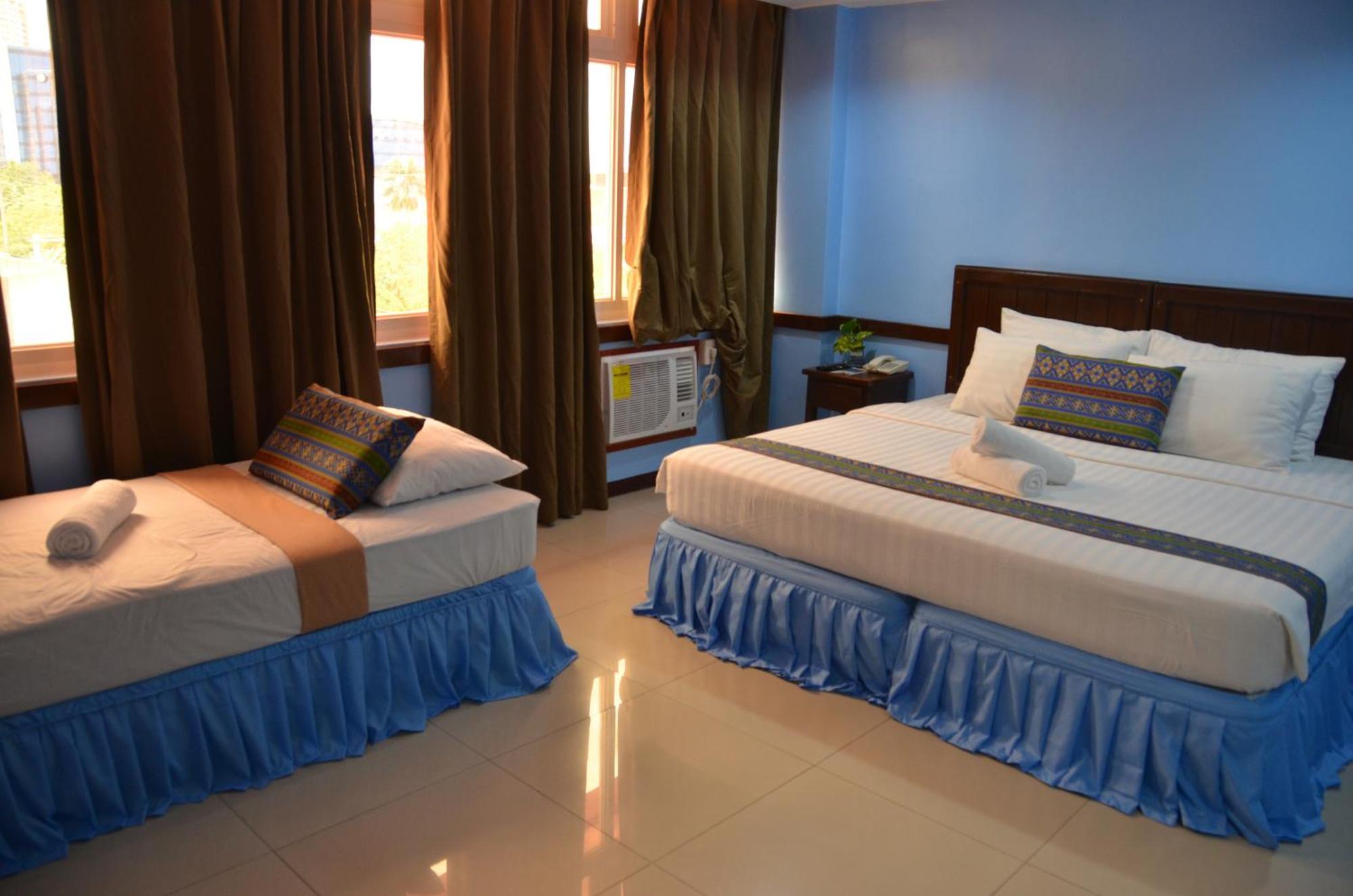 Alu Hotel Davao Exterior photo