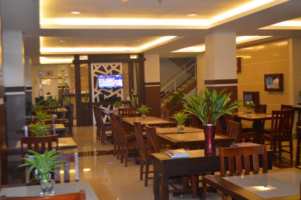 Alu Hotel Davao Exterior photo