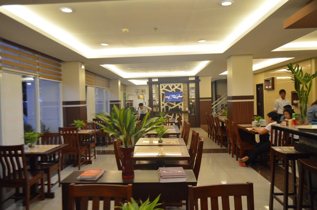Alu Hotel Davao Exterior photo