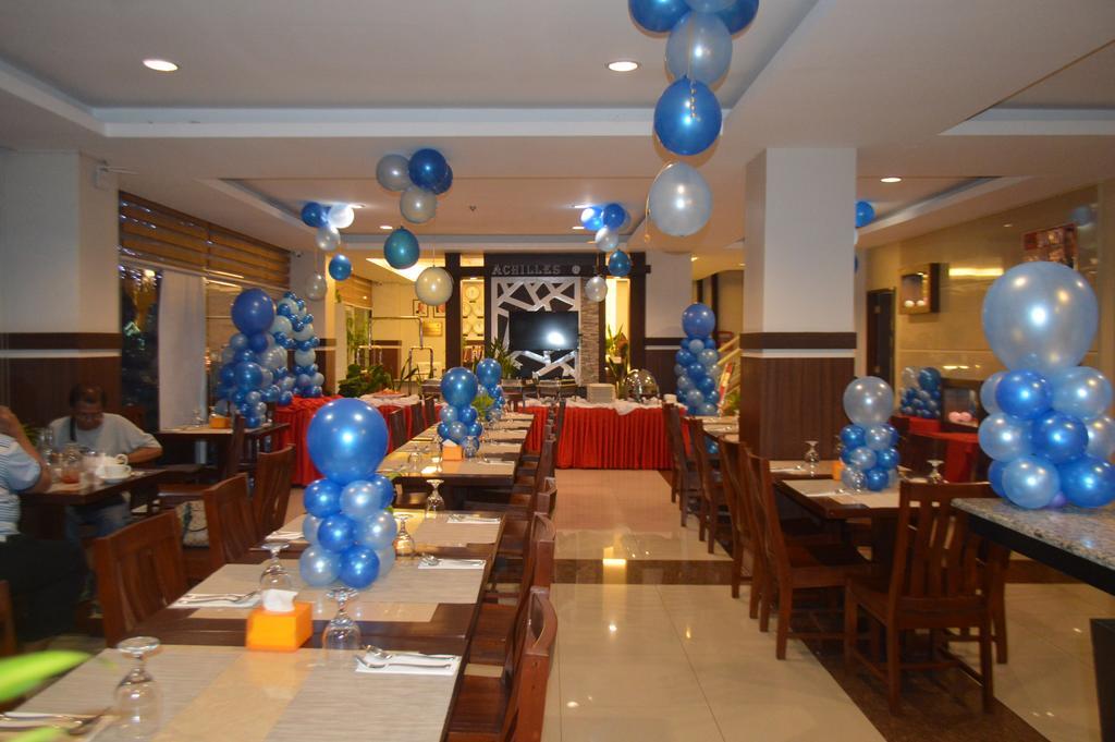 Alu Hotel Davao Exterior photo