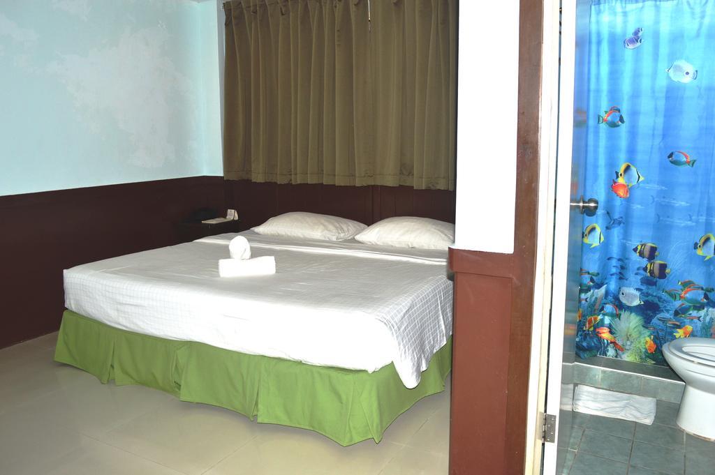 Alu Hotel Davao Exterior photo
